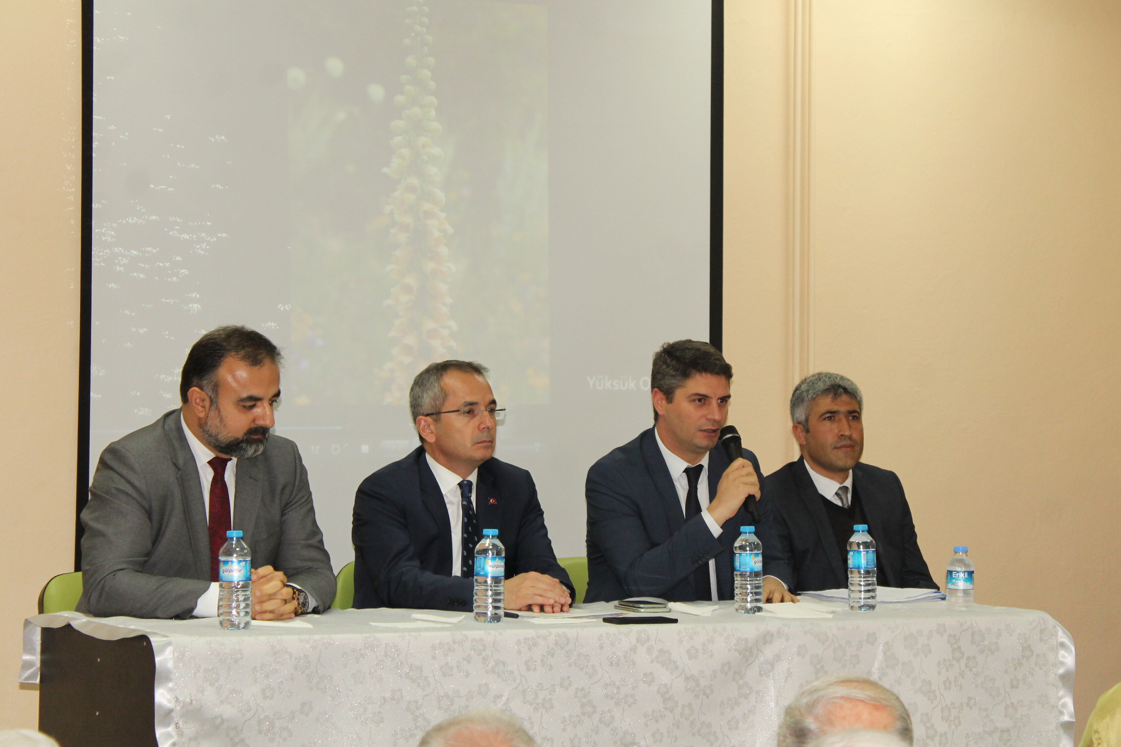 Tosya’daki arıcılar tek çatı altında birleşiyor