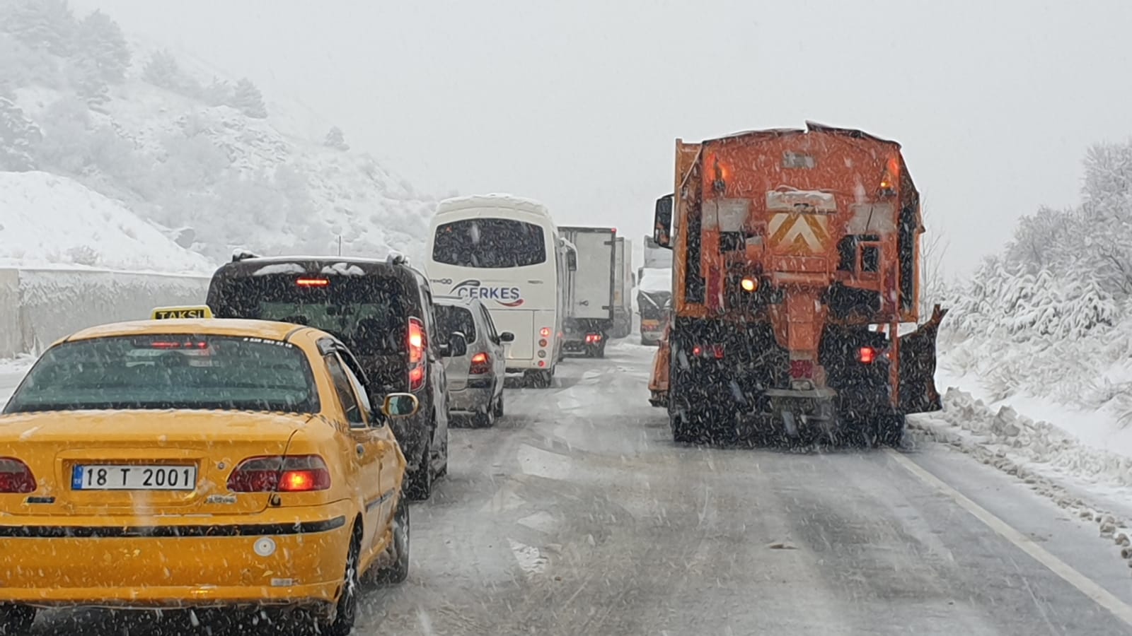 Sürücüler Ankara Yolunda hazırlıksız yakalandı