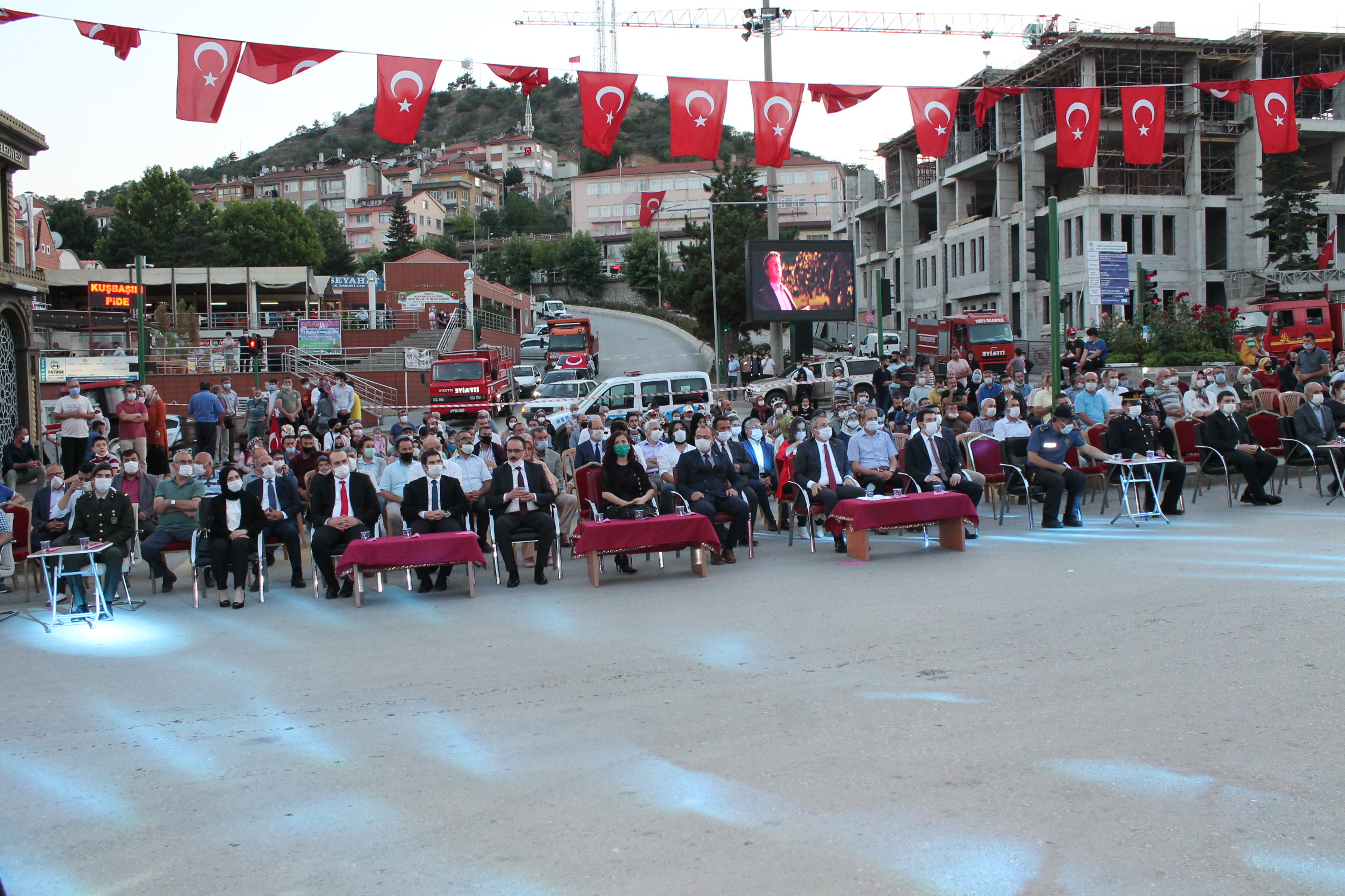 Tosya Demokrasi Nöbetini Bırakmadı