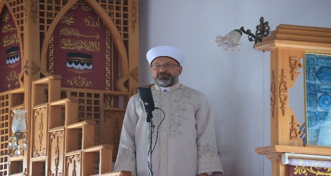 Diyanet İşleri Başkanı Erbaş, Bozkurt'ta hutbe irad etti