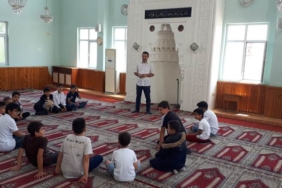 Yaz Kur'an Kursu Öğrencileri ile İrfaniye Camii Bayramlaşma Buluşması