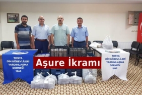 Din Görevlileri Derneğinden Aşure İkramı