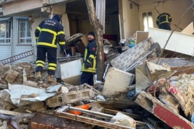 Tosya İtfaiye Ekibi Deprem Bölgesinde