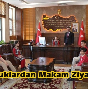 Çocuklar, 23 Nisan Ulusal Egemenlik ve Çocuk Bayramı Makam Ziyaretleri Yaptı