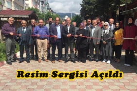 İmam Hatipli Öğrencilerden Resim Sergisi