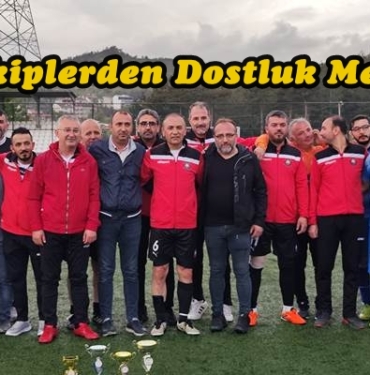 Tosya Atatürk Kupası Veteranlar Futbol Turnuvası Düzenlendi