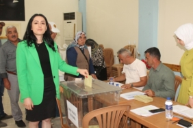 CHP İlçe Başkanı Tuğçe Kefeli Güven Tazeledi