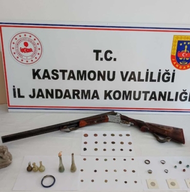 Jandarmadan Tarihi Eser Kaçakçılığına Suçüstü