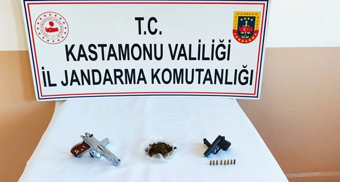 Jandarmadan Uyuşturucu Operasyonu