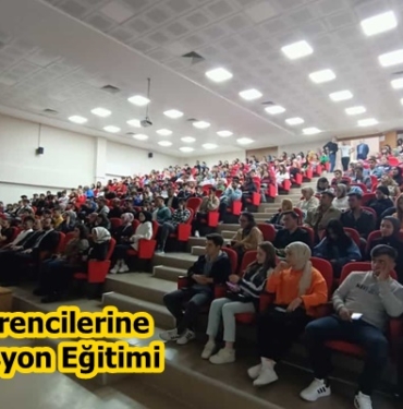 Tosya Gençlik Spor Müdürlüğünden MYO Öğrencilerine Oryantasyon Eğitimi