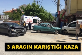 Tosya’da Kaza; 3 Araç Hasar Gördü