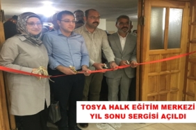 Tosya Halk Eğitim Merkezi Yıl Sonu Sergisi Açıldı