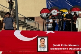 Şehit Polis Memuru Gözyaşlarıyla Memleketine Uğurlandı