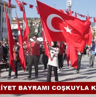 29 Ekim Cumhuriyet Bayramı Coşkuyla Kutlandı