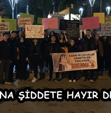Gençler Kadına Şiddete Hayır Dedi