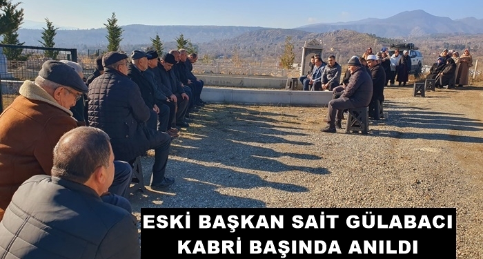 Eski Başkan Sait Gülabacı Kabri Başında Anıldı