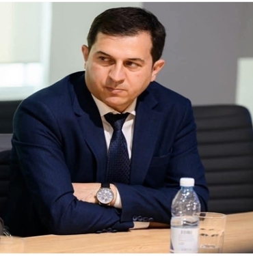 -Eltürk: "Türk milletinin ekmeğini yiyen  Garo Payla'nın burnundan  gelsin"