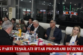 Ak Parti Teşkilatı İftar Programı Düzenledi