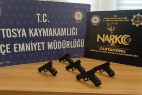 Tosya’da  5 Adet Ruhsatsız Tabanca Yakalandı