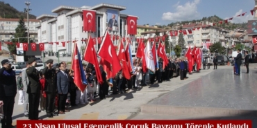 23 Nisan Ulusal Egemenlik Çocuk Bayramı Törenle Kutlandı