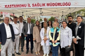 Kaymakam Uğur Ünsal Halk Sağlığı Standını Ziyaret Etti