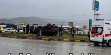 Aşağı Sanayi Kavşağında Kaza