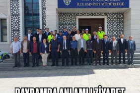 BAYRAMDA ANLAMLI ZİYARET