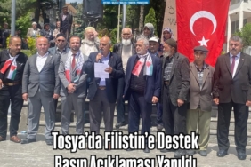Tosya’da Filistin’e Destek Basın Açıklaması Yapıldı