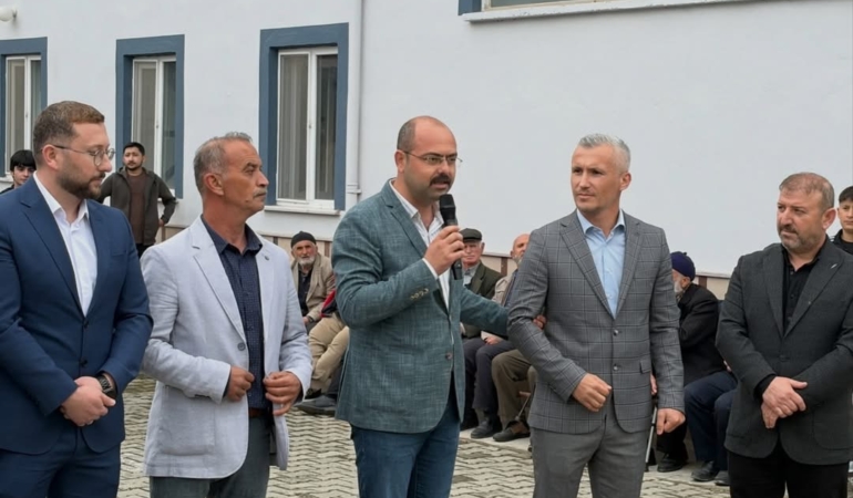 Başkan Volkan Kavaklıgil, Çepni Köyü’nde Kütüphane Açılışında