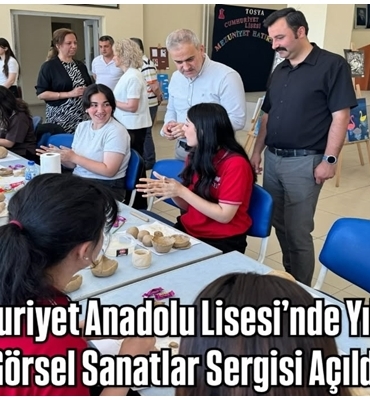 Cumhuriyet Anadolu Lisesi’nde Yıl Sonu Görsel Sanatlar Sergisi Açıldı