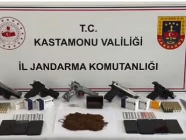Jandarmadan Uyuşturucu Operasyonu