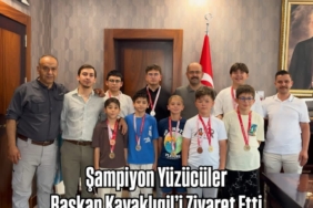 Şampiyon Yüzücüler Başkan Kavaklıgil’i Ziyaret Etti