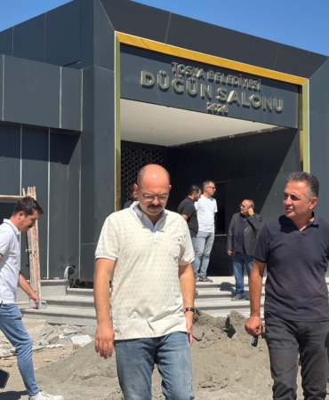 Başkan Kavaklıgil, Düğün Salonu İnşaatında İncelemelerde bulundu
