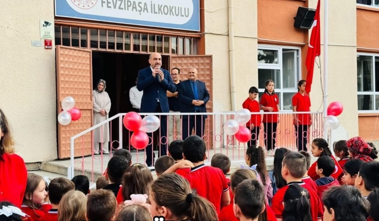 Tosya’da 5 Bin Öğrenci Ders Başı Yaptı