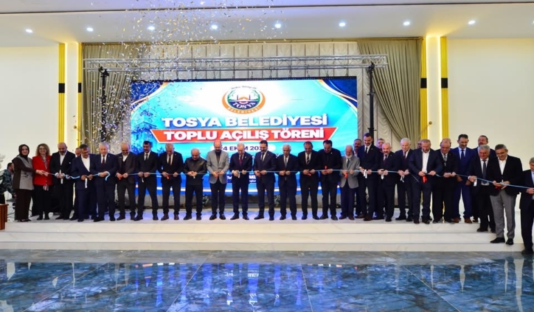 Tosya Belediyesi’nin vizyon projeleri törenle hizmete girdi